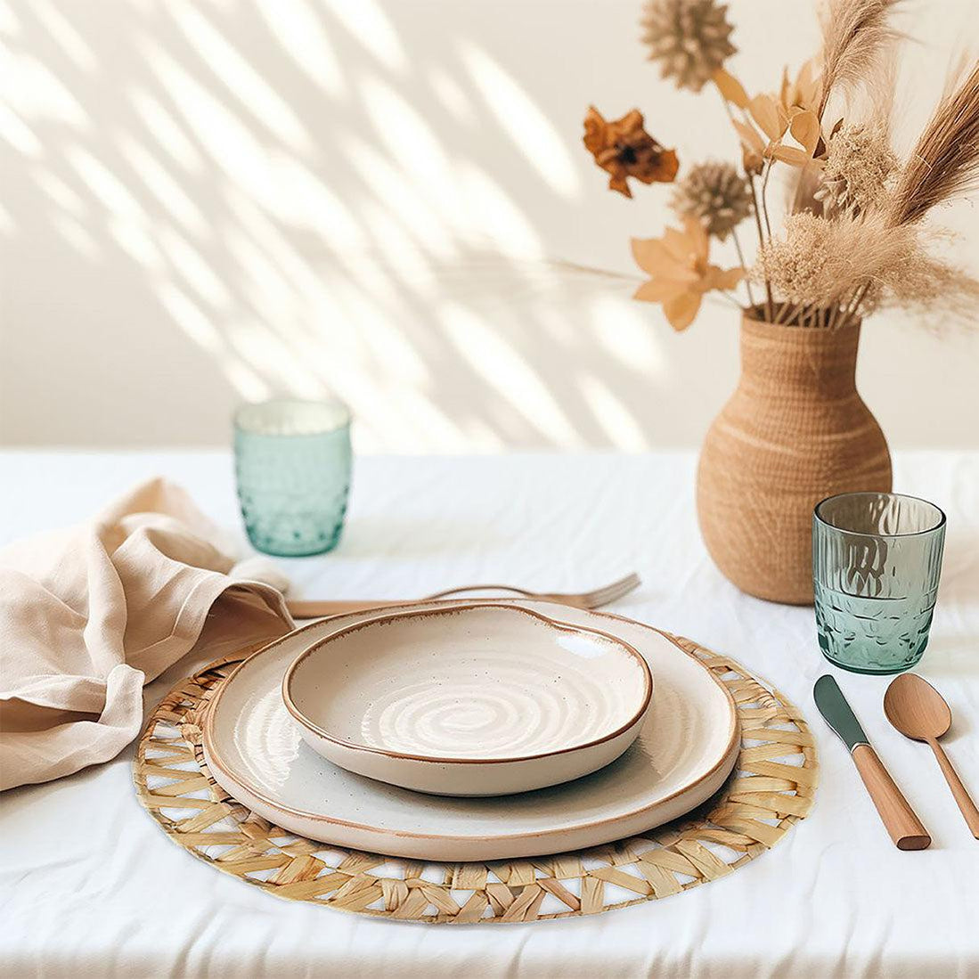 Round Woven Water Hyacinth Placemats Bulk Pack