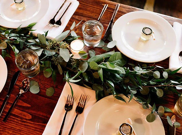 Holiday table decor with leaves